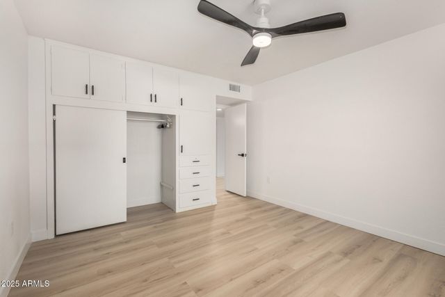 14211 N 103RD Avenue, Sun City, AZ 85351