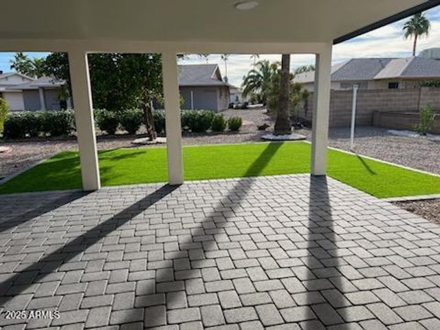 14211 N 103RD Avenue, Sun City, AZ 85351