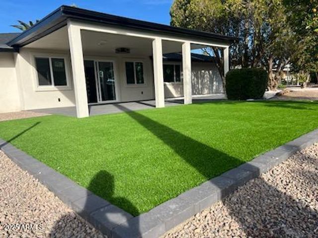 14211 N 103RD Avenue, Sun City, AZ 85351