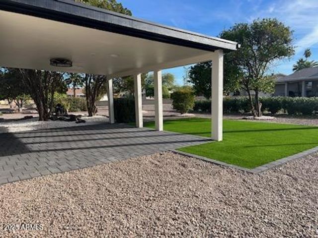 14211 N 103RD Avenue, Sun City, AZ 85351