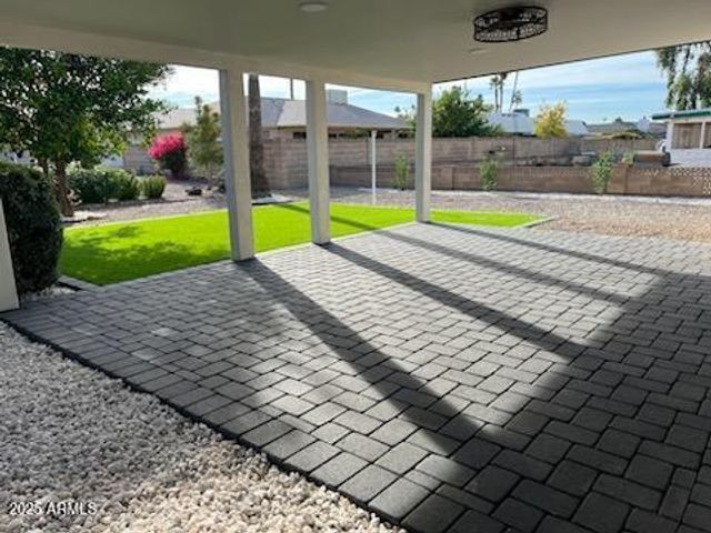 14211 N 103RD Avenue, Sun City, AZ 85351