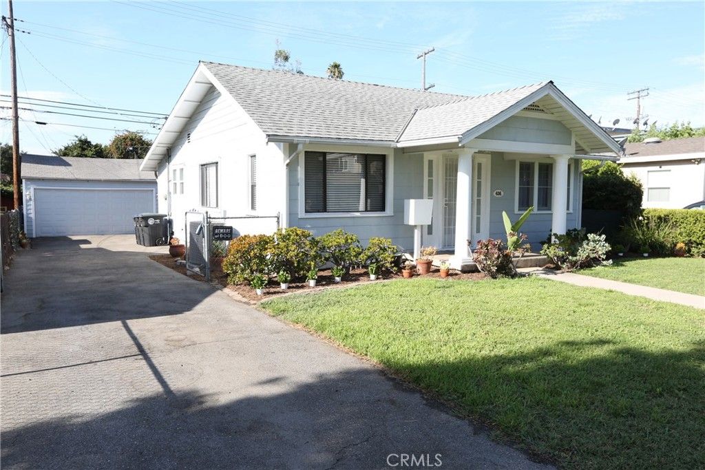 Image 2 of property listing at 436 W Elk Avenue, Glendale, CA 91204