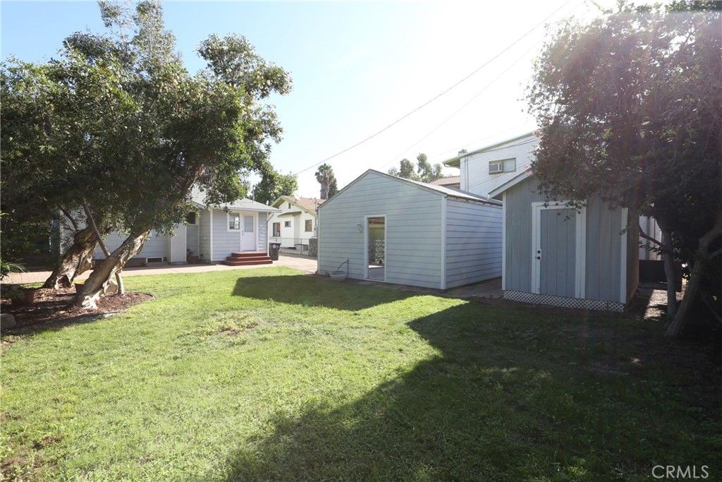 Image 30 of property listing at 436 W Elk Avenue, Glendale, CA 91204
