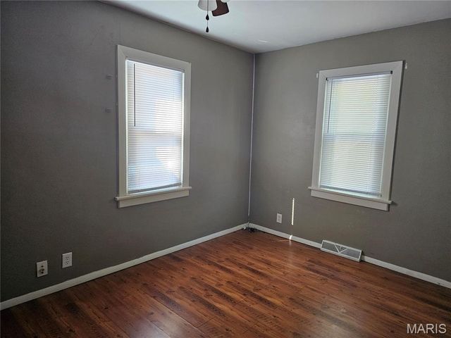 1 Hickerson Place, Alton, IL 62002