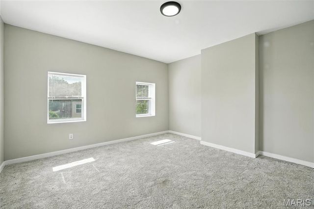 3719 Wisconsin Avenue, St Louis, MO 63118