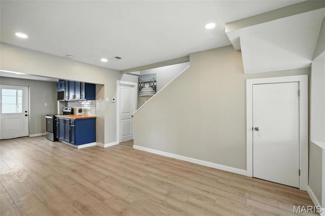 3719 Wisconsin Avenue, St Louis, MO 63118