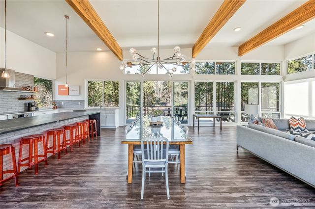 9275 Lone Pine Orchards Road, Leavenworth, WA 98826