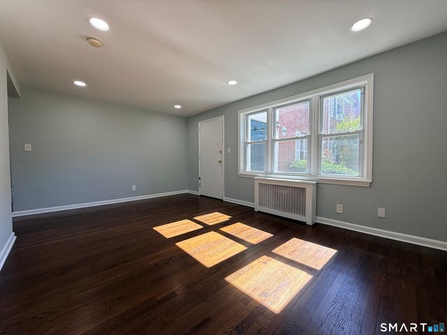 1076 East Main Street 1, Stamford, CT 06902