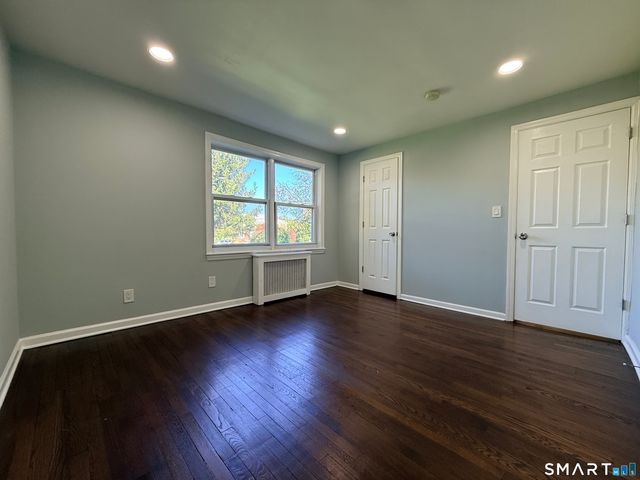 1076 East Main Street 1, Stamford, CT 06902