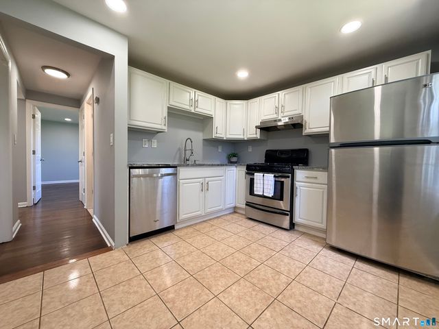 1076 East Main Street 1, Stamford, CT 06902