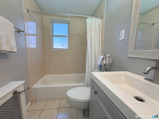 1076 East Main Street 1, Stamford, CT 06902