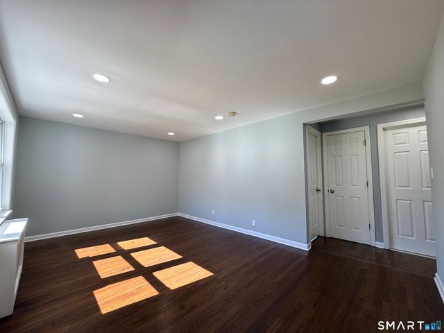 1076 East Main Street 1, Stamford, CT 06902