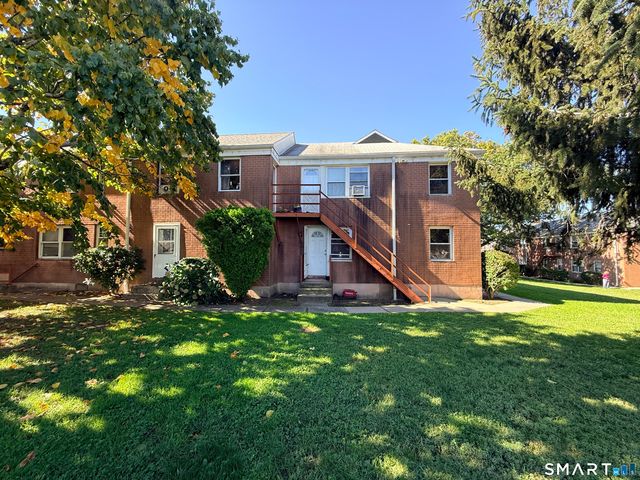 1076 East Main Street 1, Stamford, CT 06902