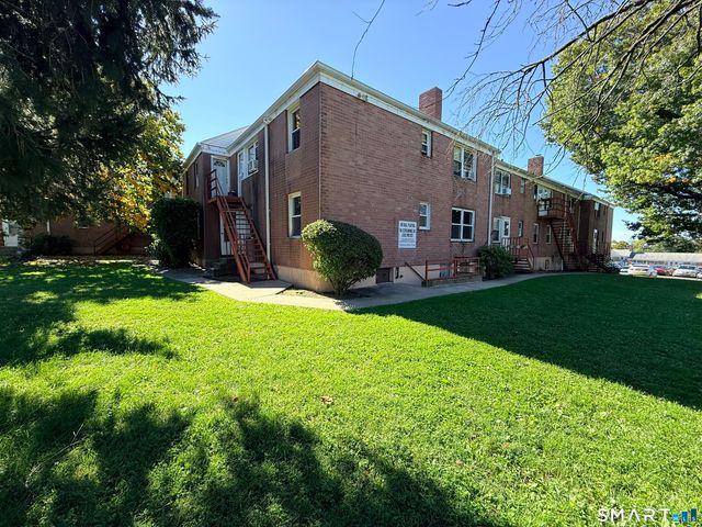 1076 East Main Street 1, Stamford, CT 06902