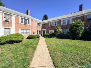 1076 East Main Street 1, Stamford, CT 06902