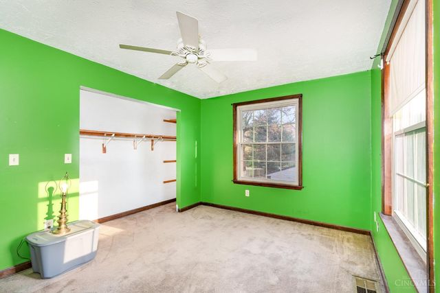 146 Overcliff Road, Cincinnati, OH 45233