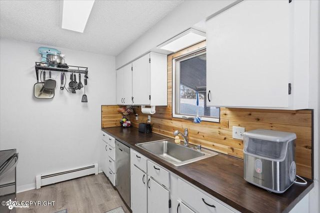 7121 Chester Court, Anchorage, AK 99504