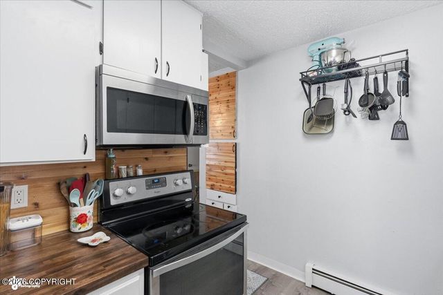 7121 Chester Court, Anchorage, AK 99504