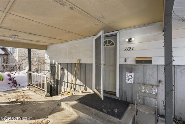 7121 Chester Court, Anchorage, AK 99504