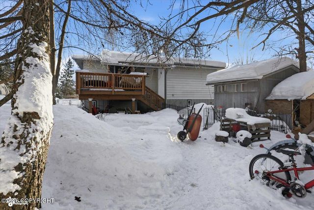 7121 Chester Court, Anchorage, AK 99504