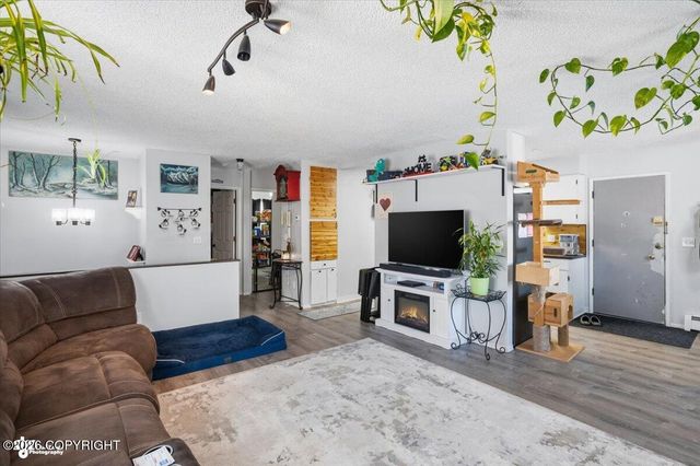 7121 Chester Court, Anchorage, AK 99504