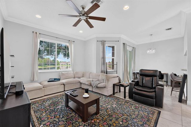 3355 Lakeside Drive, Davie, FL 33328