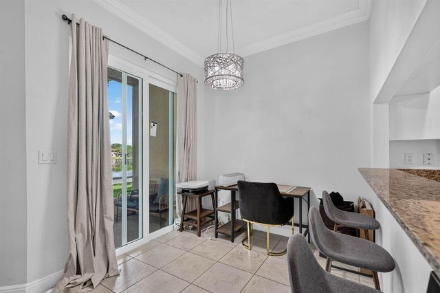3355 Lakeside Drive, Davie, FL 33328