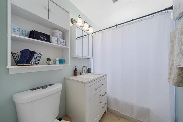 2135 LEE LANE, Sarasota, FL 34231