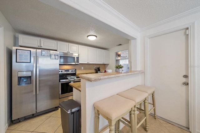 2135 LEE LANE, Sarasota, FL 34231