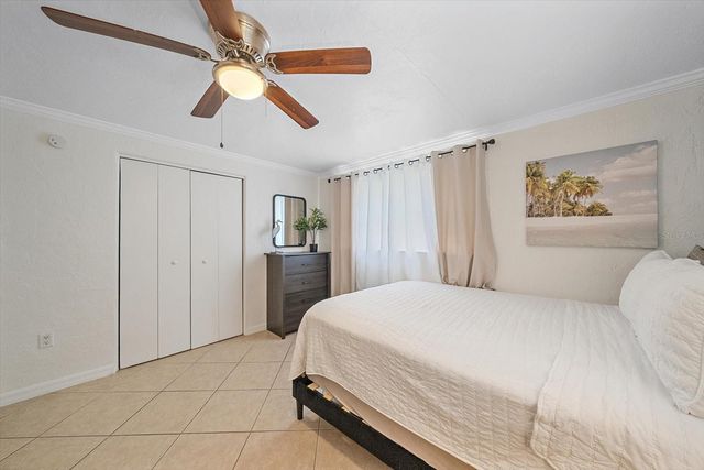 2135 LEE LANE, Sarasota, FL 34231