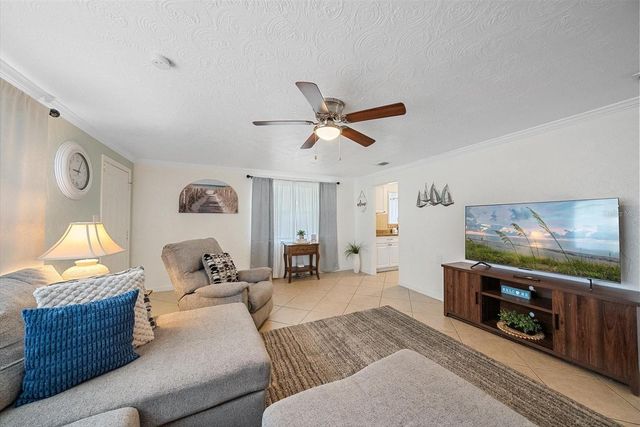 2135 LEE LANE, Sarasota, FL 34231