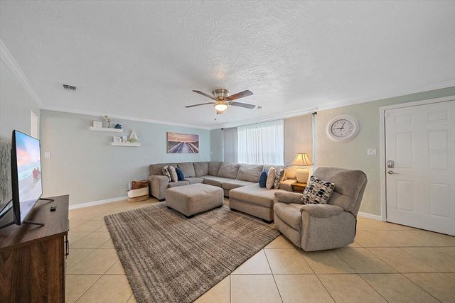 2135 LEE LANE, Sarasota, FL 34231