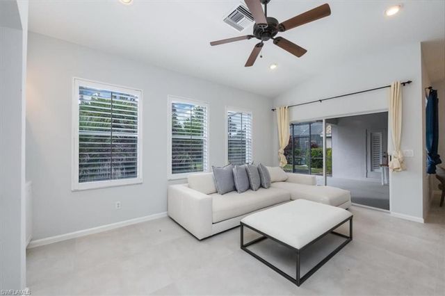 6429 Autumn Woods BLVD, Naples, FL 34109