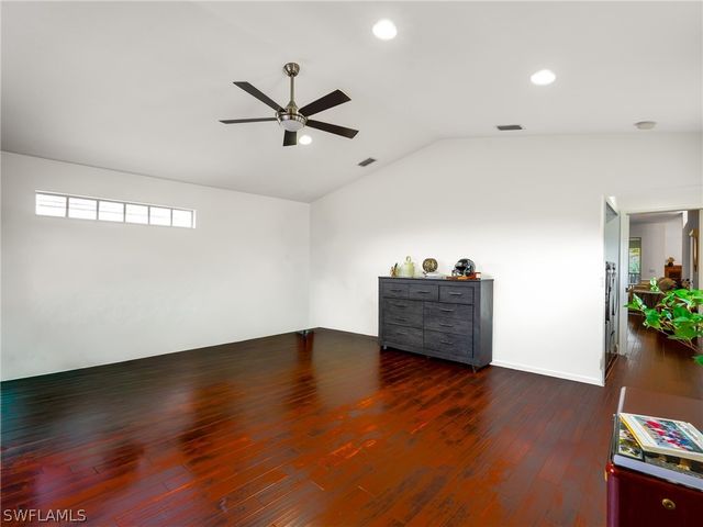 5908 Three Iron DR 2204, Naples, FL 34110