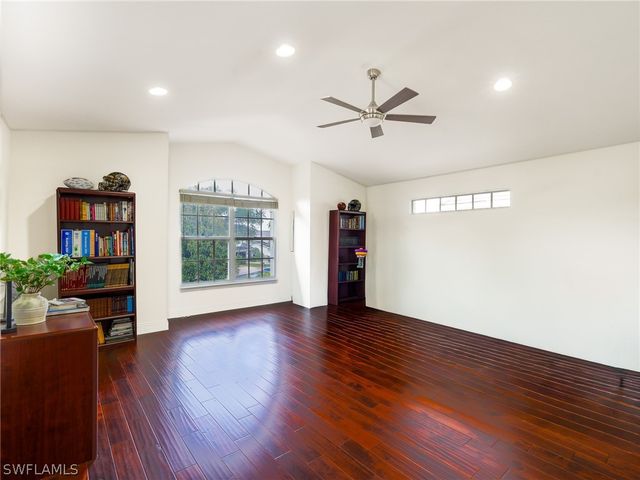 5908 Three Iron DR 2204, Naples, FL 34110