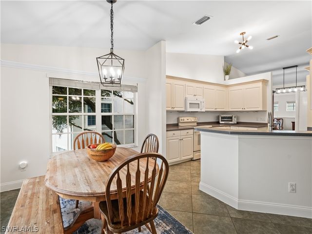 5908 Three Iron DR 2204, Naples, FL 34110