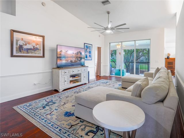 5908 Three Iron DR 2204, Naples, FL 34110