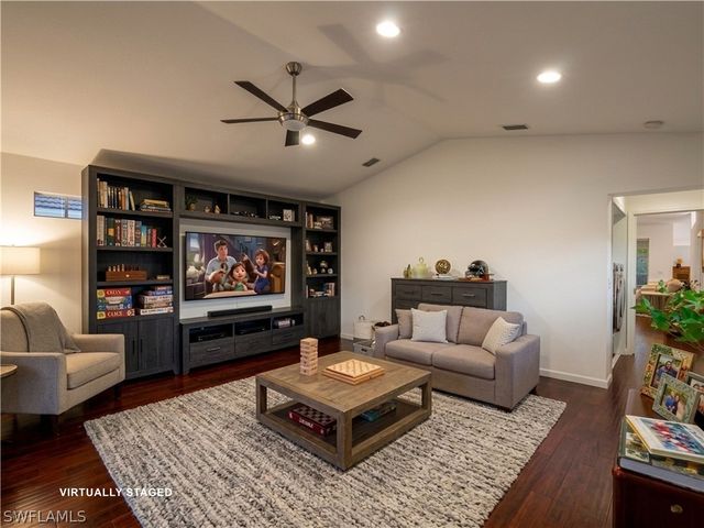 5908 Three Iron DR 2204, Naples, FL 34110