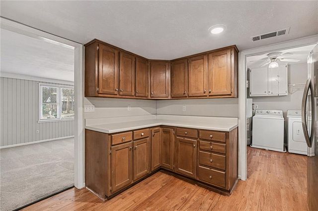 558 Dorsey SW Circle, Lilburn, GA 30047