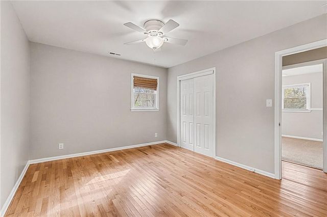 558 Dorsey SW Circle, Lilburn, GA 30047