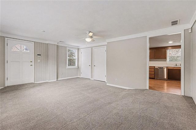 558 Dorsey SW Circle, Lilburn, GA 30047