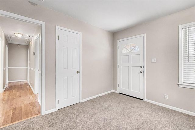 558 Dorsey SW Circle, Lilburn, GA 30047