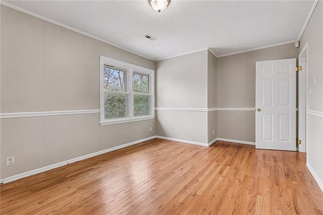 558 Dorsey SW Circle, Lilburn, GA 30047