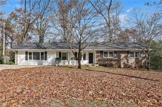 558 Dorsey SW Circle, Lilburn, GA 30047