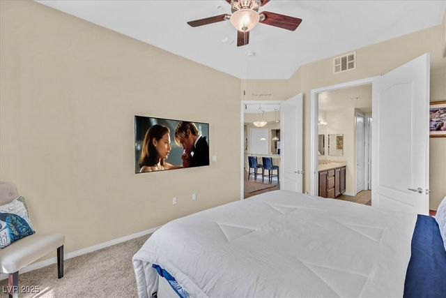 62 East Serene Avenue 426, Las Vegas, NV 89123