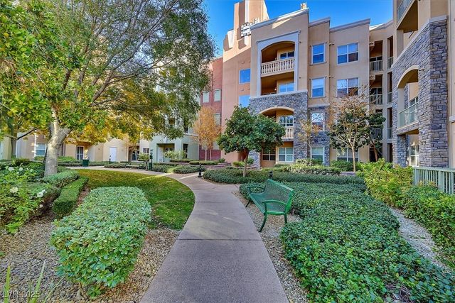 62 East Serene Avenue 426, Las Vegas, NV 89123