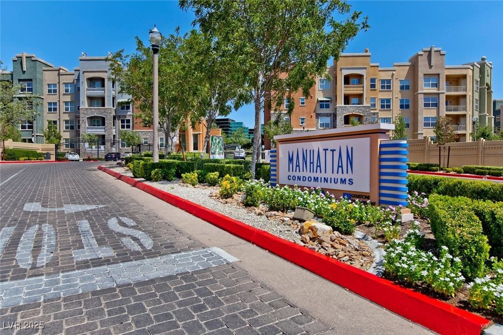 62 East Serene Avenue 426, Las Vegas, NV 89123