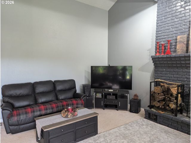 18616 Ne 139TH St, Brush Prairie, WA 98606