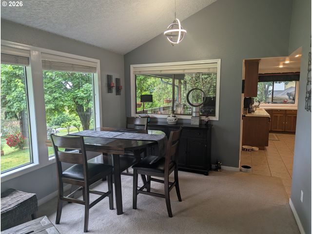 18616 Ne 139TH St, Brush Prairie, WA 98606