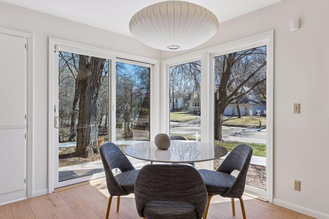 7117 Gleason Road, Edina, MN 55439